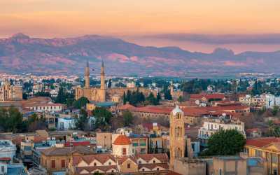 Wycieczka jednodniowa, Nikozja stolica dwóch Cyprów z Larnaki