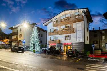 !tr_error=pl->oboz_mlodziezowy_zagraniczny!, Włochy 2025 - Obóz snowboardowy (13-19 lat). Skipass w cenie !!!