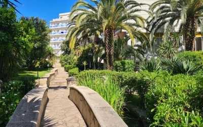 Obóz młodzieżowy, Lloret de Mar - obóz Chill out Zone ze zwiedzaniem Barcelony i Girony - wylot z Warszawy Don Juan Resort***, 8 dni 13-18 lat